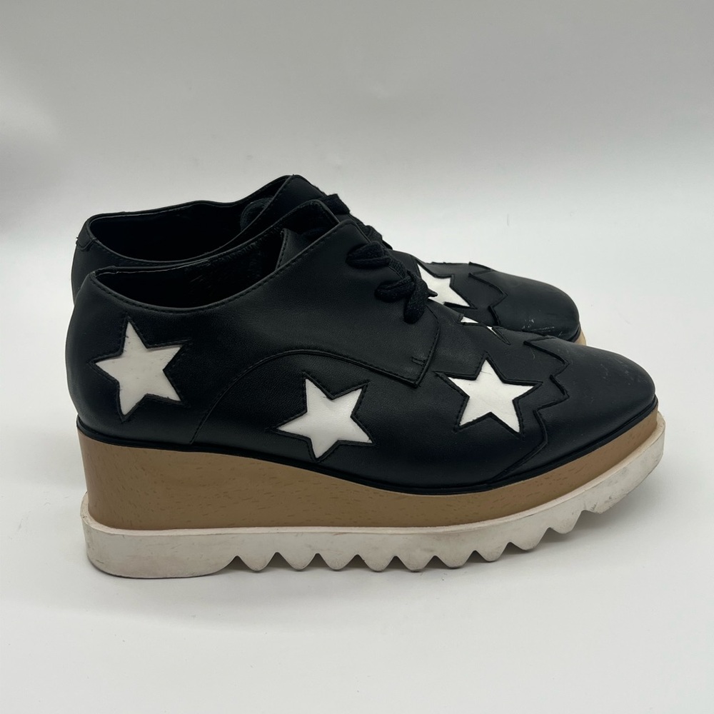 Black Star Appliqué Platform Oxfords